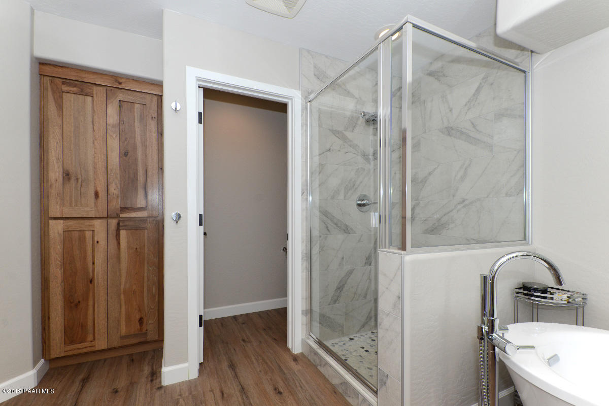 3280 Walker Road Prescott, AZ 86303 - Photo 22 of 45 17 Master 4