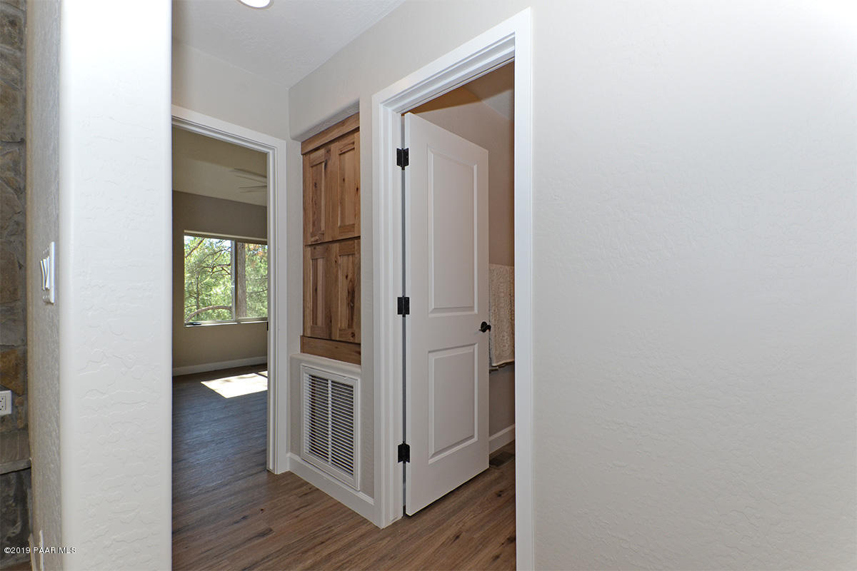 3280 Walker Road Prescott, AZ 86303 - Photo 28 of 45 21 Hall 1