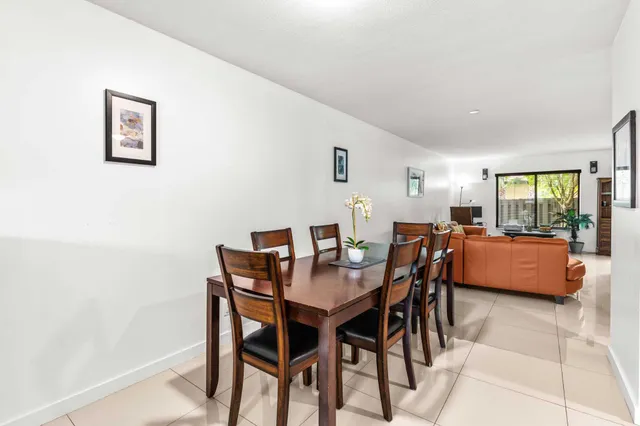 $2,600 | 1665 Cabot Lane, Unit A3, Wellington, FL 33414