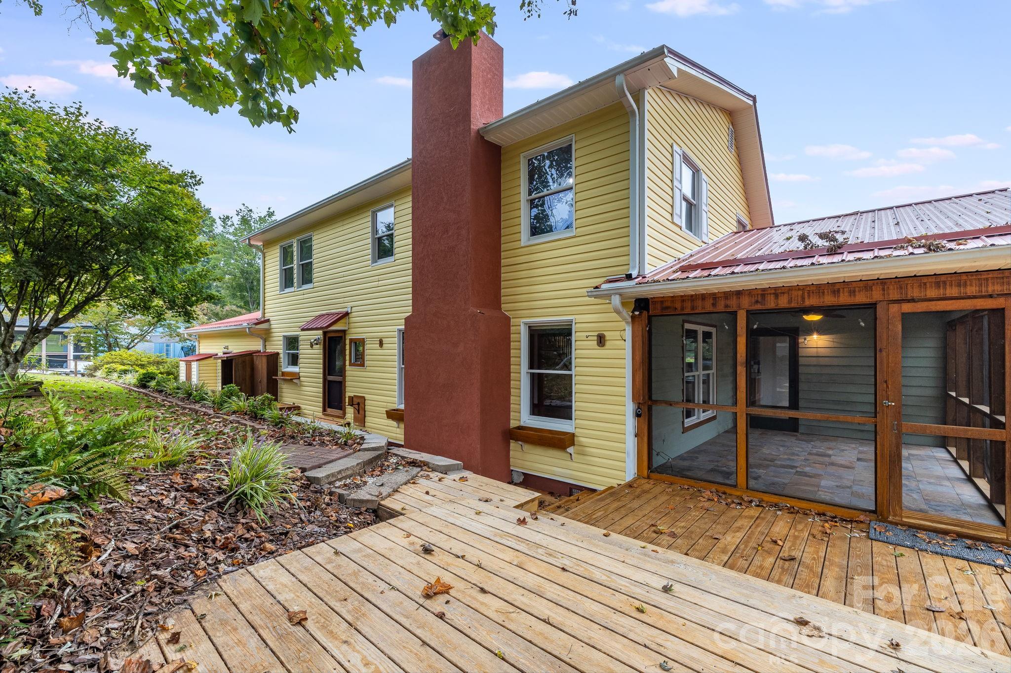 53 Armstrong Road Etowah, NC 28729 - Photo 36 of 46 Gallery Image 36
