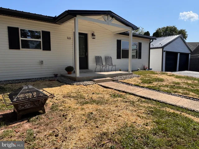 $319,995 | 515 Buddies Court, Birdsboro, PA 19508