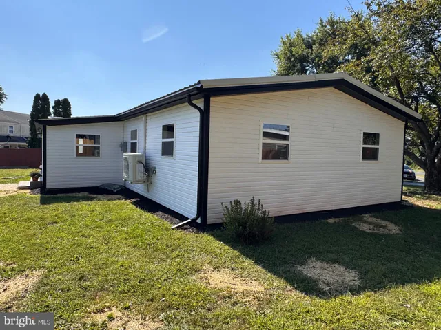 $319,995 | 515 Buddies Court, Birdsboro, PA 19508