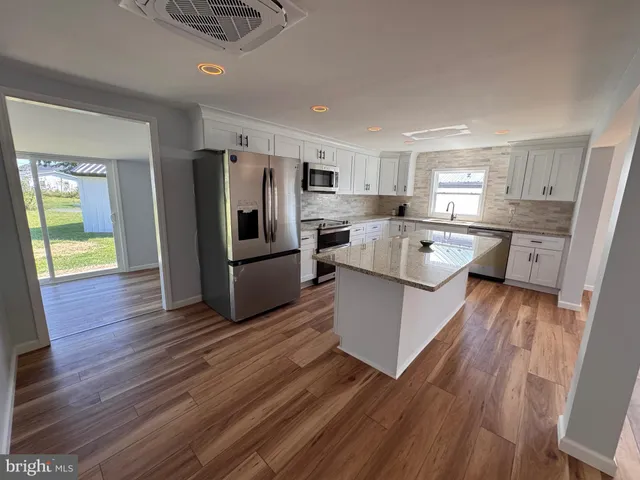 $319,995 | 515 Buddies Court, Birdsboro, PA 19508