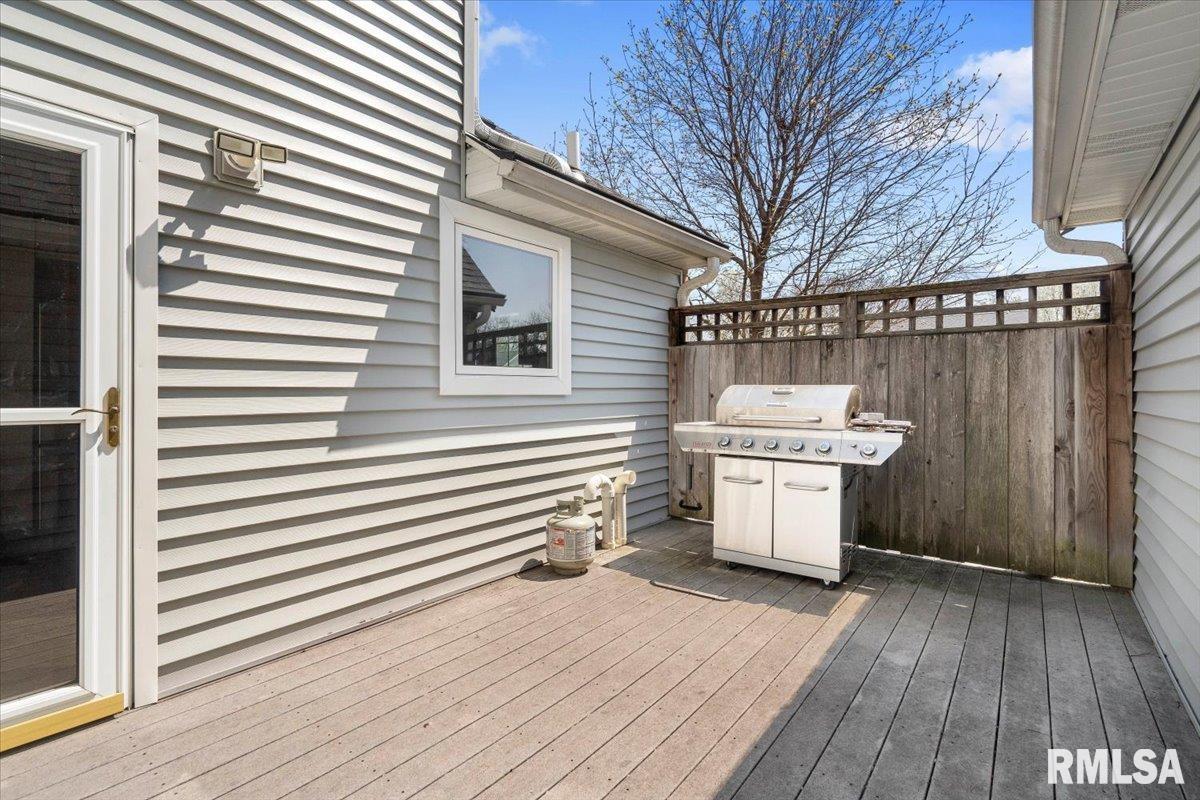 2220 Wynnewood Road Bettendorf, IA 52722 - Photo 18 of 53 Gallery Image 18