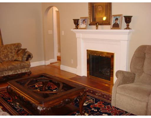 1068 River Road Agawam, MA 01001 - Photo 13 of 20 Gallery Image 13