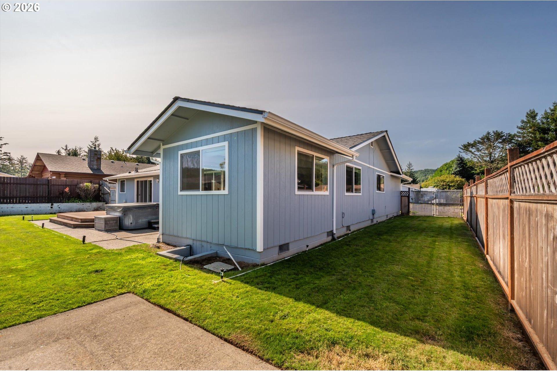 445 Camellia Court Reedsport, OR 97467 - Photo 43 of 44 Gallery Image 43