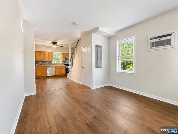 $3,850 | 161 Lincoln Avenue, Unit 2, Dumont, NJ 07628