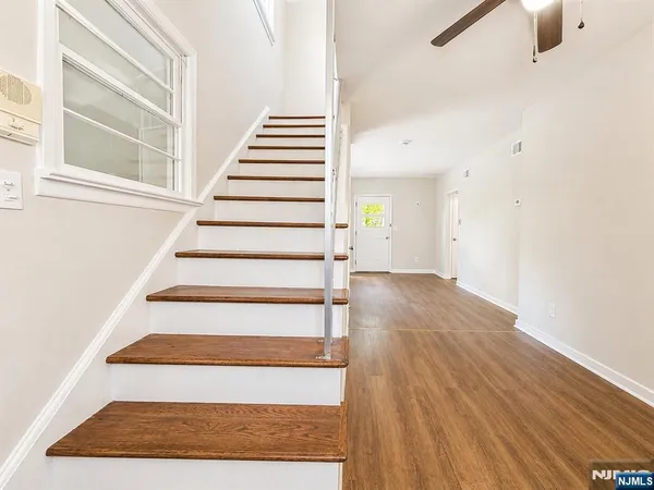 $3,850 | 161 Lincoln Avenue, Unit 2, Dumont, NJ 07628