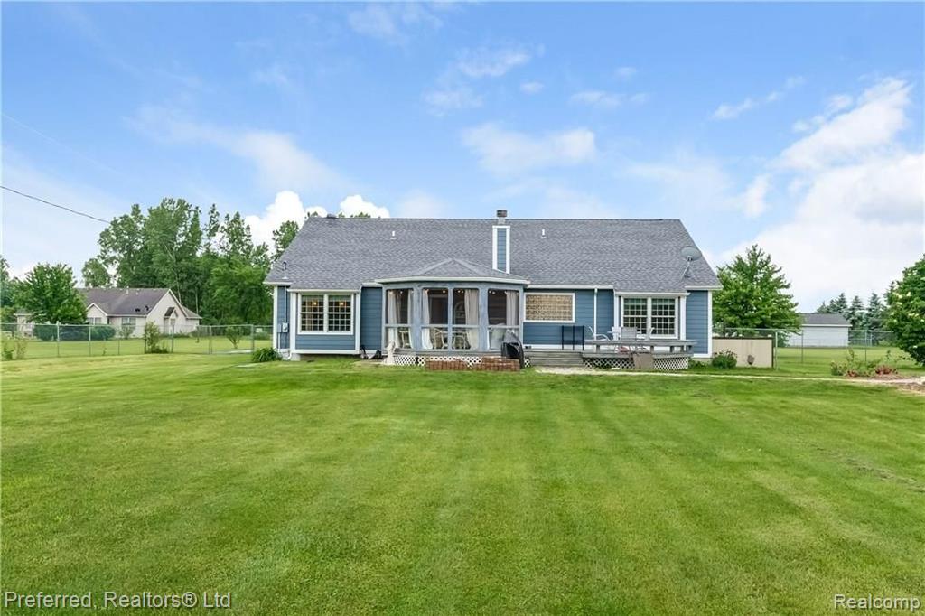 49706 Bemis Road Belleville, MI 48111 - Photo 37 of 44