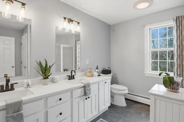$1,149,000 | 28 Sewall Street, Shrewsbury, MA 01545