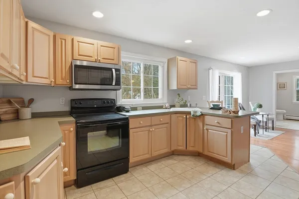 $1,149,000 | 28 Sewall Street, Shrewsbury, MA 01545