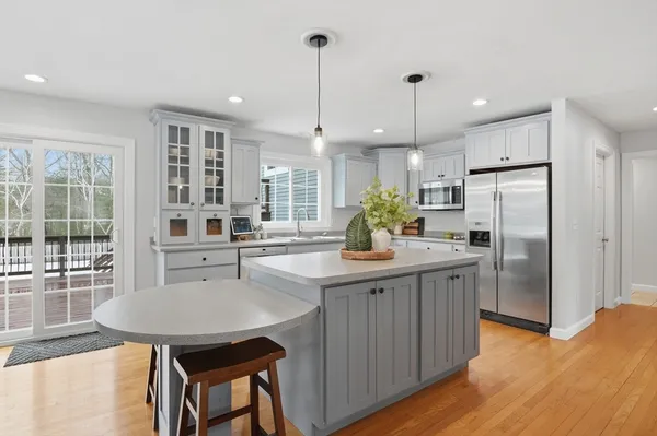 $1,149,000 | 28 Sewall Street, Shrewsbury, MA 01545