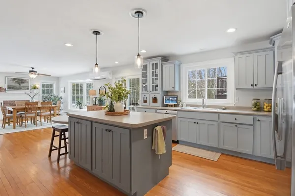 $1,149,000 | 28 Sewall Street, Shrewsbury, MA 01545