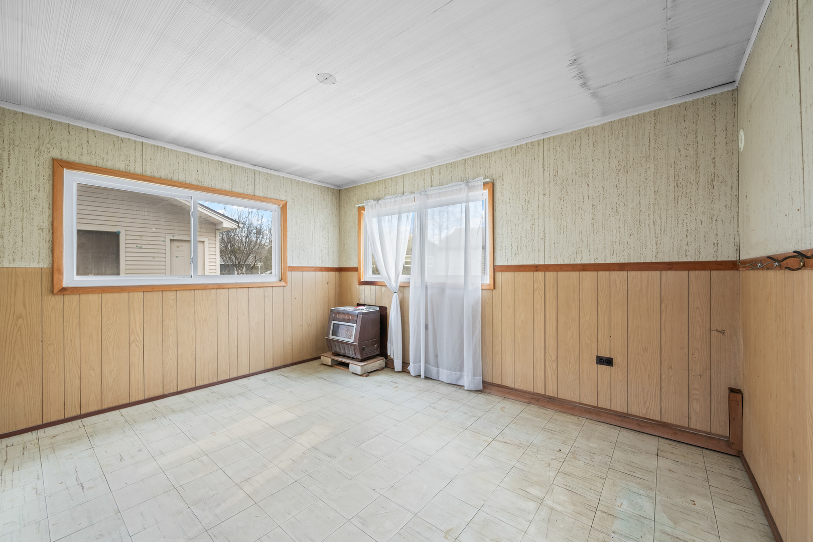 3610 Pheasant Drive Rolling Meadows, IL 60008 - Photo 5 of 22