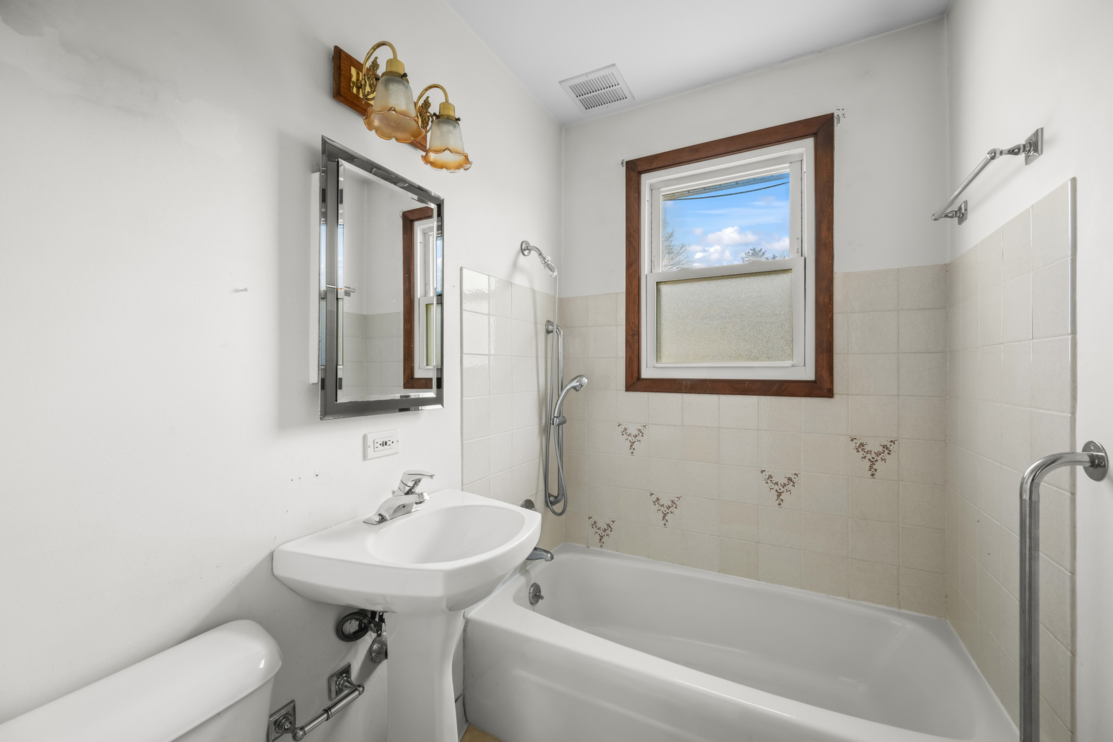 3610 Pheasant Drive Rolling Meadows, IL 60008 - Photo 6 of 22