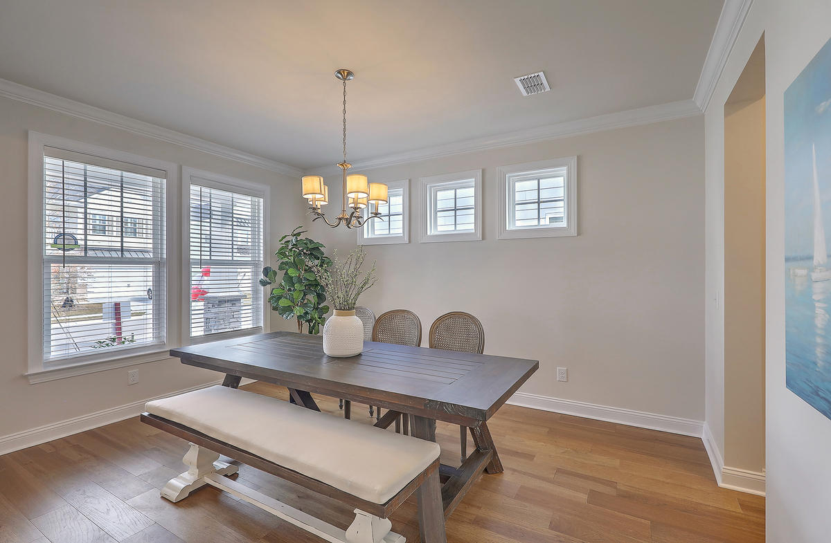 1273 Gannett Road Mount Pleasant, SC 29464 - Photo 6 of 45 Dining room with lots of light