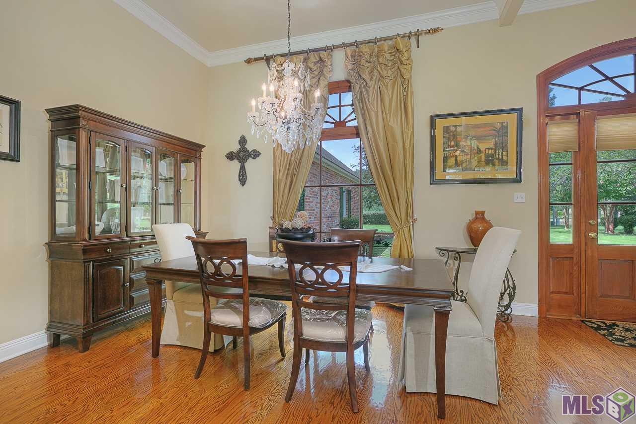 18542 Perkins Road Prairieville, LA 70769 - Photo 8 of 36 Formal Dining Room