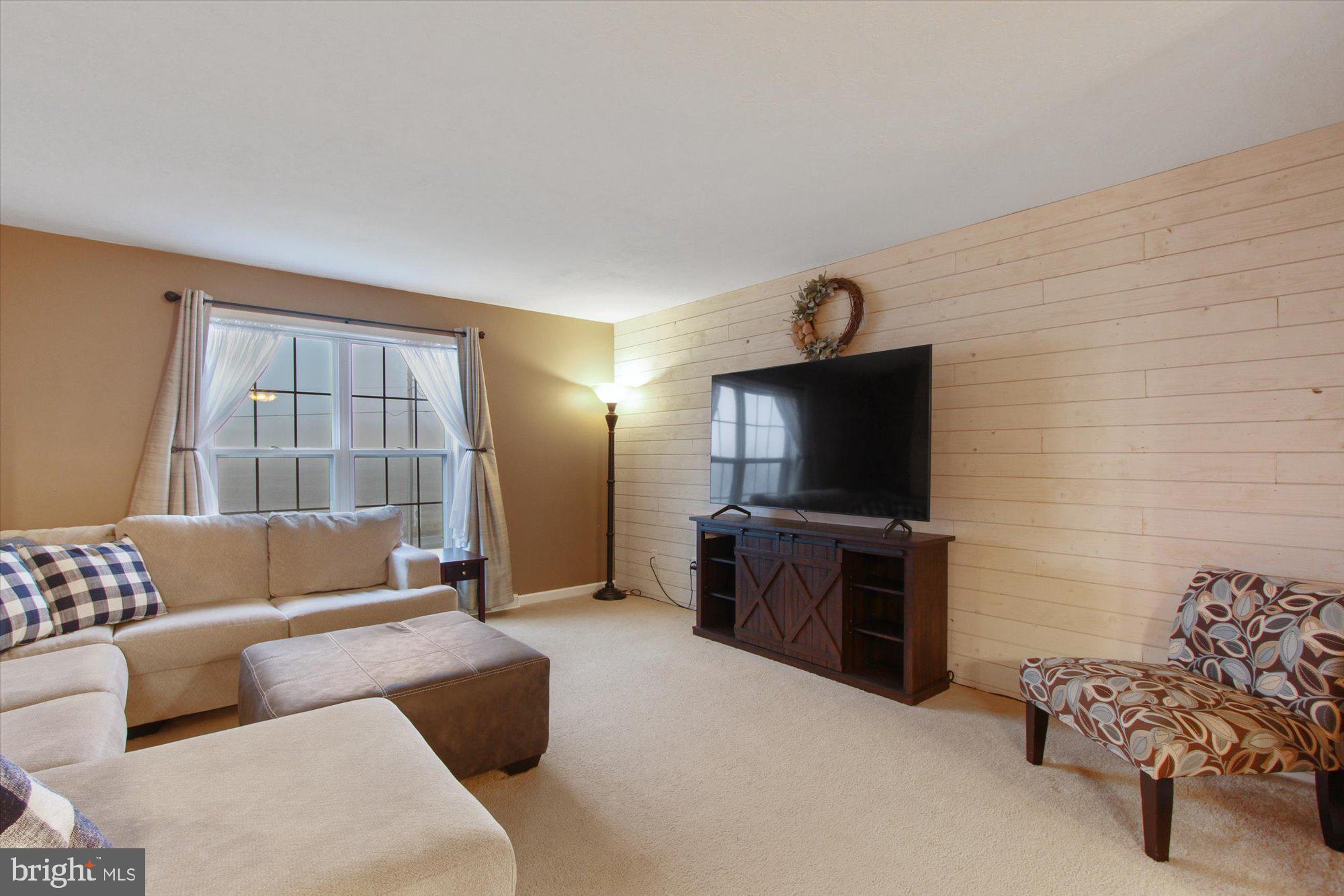 3541 Brownton Road Felton, PA 17322 - Photo 4 of 30 Gallery Image 4