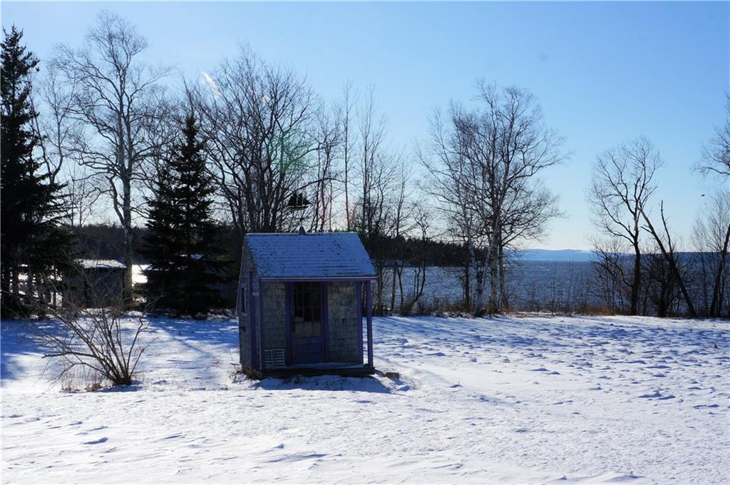 1178 Castine Road Penobscot, ME 04476 - Photo 5 of 29 Lawn right to the edge of water.