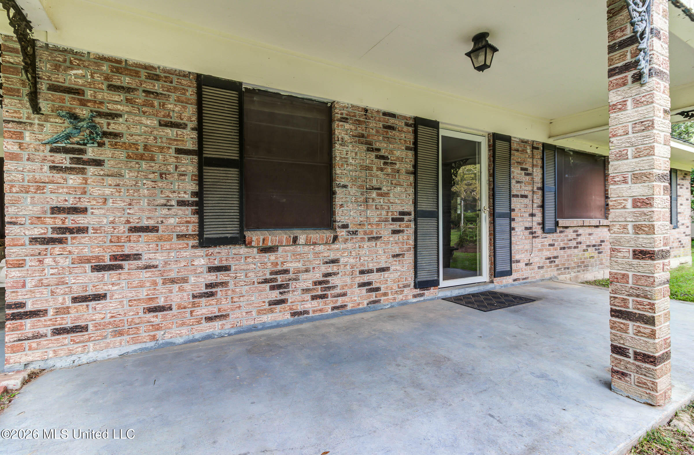 14037 Schonewitz Road Biloxi, MS 39532 - Photo 2 of 24 14037 Schonewitz Rd (19)