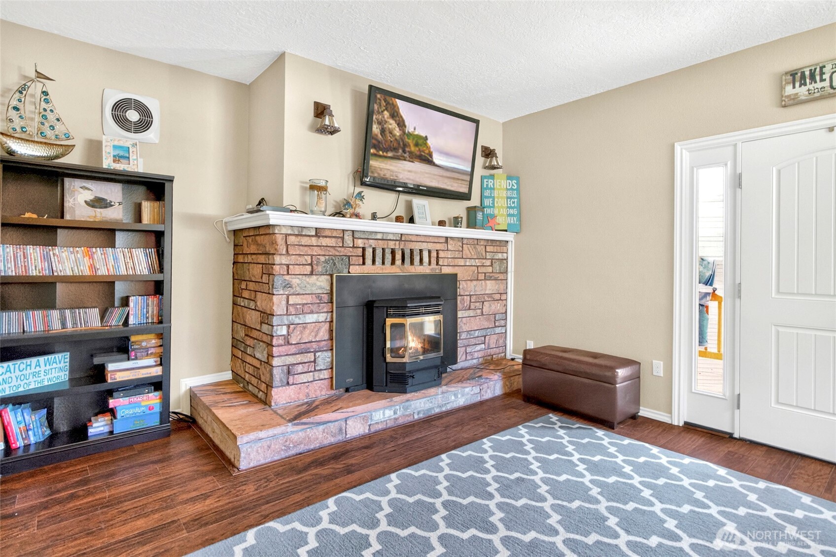 1209 36th Street Seaview, WA 98644 - Photo 10 of 31