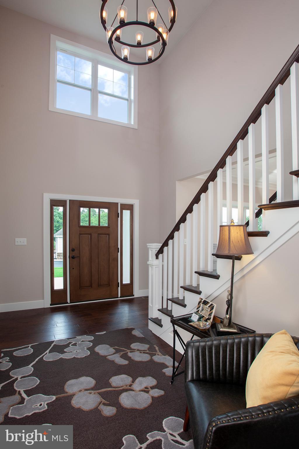 2740 Colonial Road Harrisburg, PA 17112 - Photo 2 of 26 Gallery Image 2