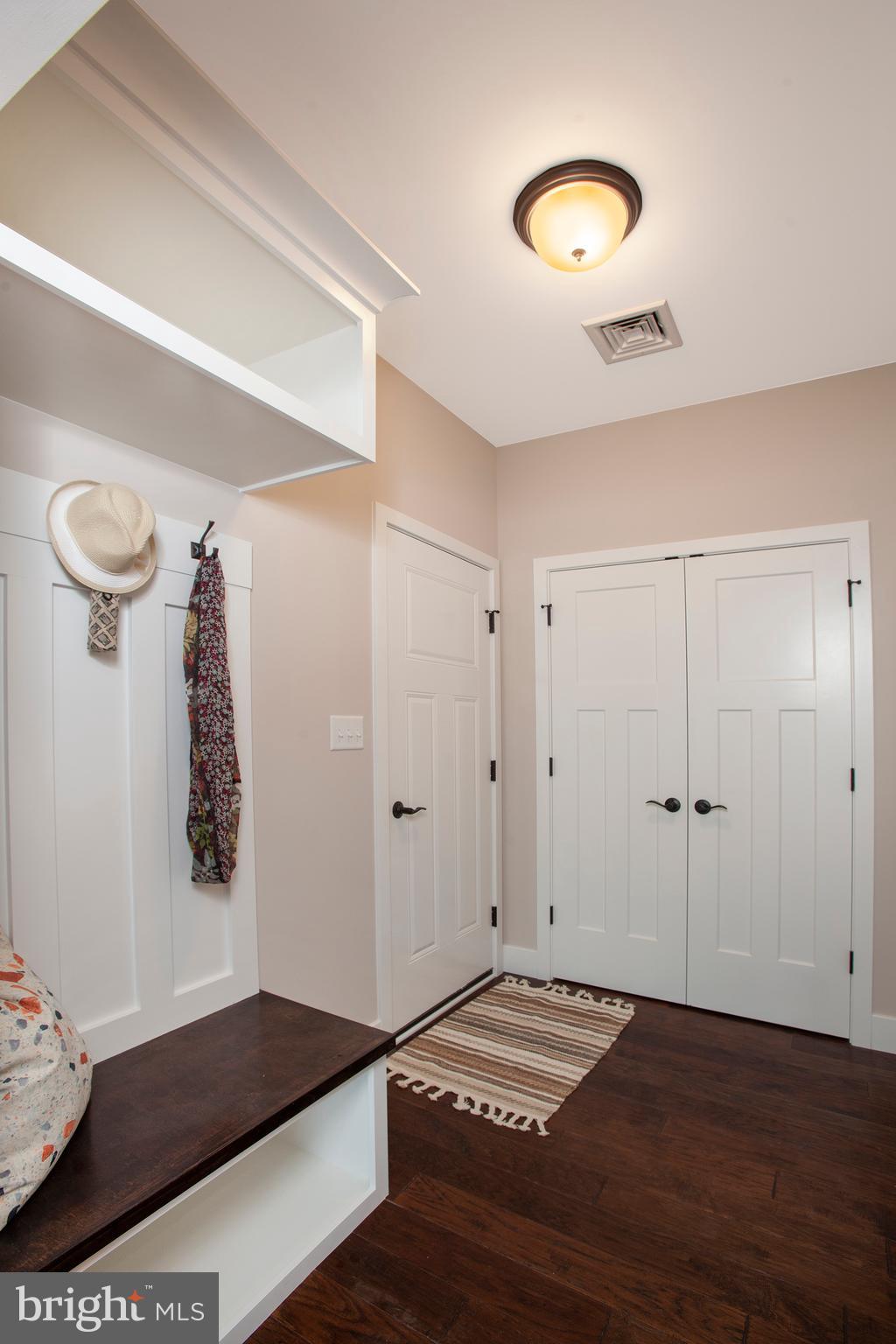 2740 Colonial Road Harrisburg, PA 17112 - Photo 10 of 26 Gallery Image 10