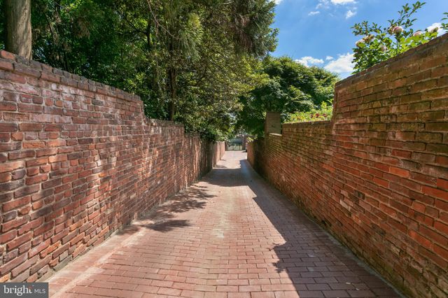 $6,400,000 | 3038 N Street Northwest, Washington, DC 20007