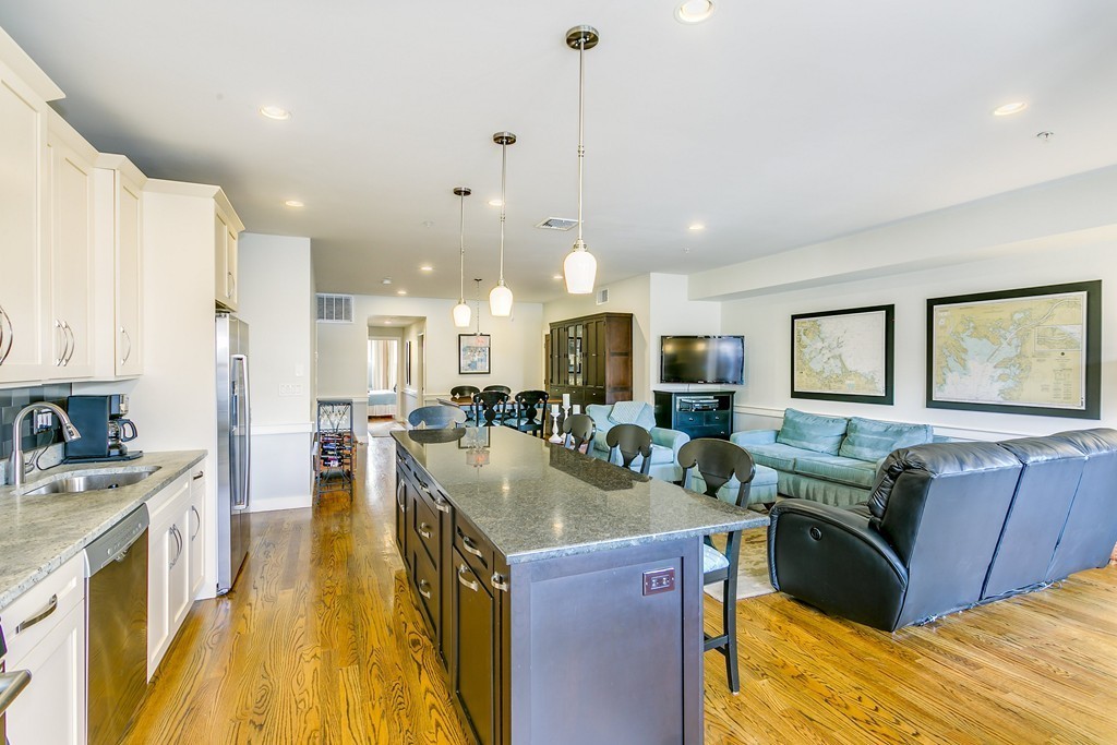 774 East 3rd Street, Unit 1 Boston, MA 02127 - Photo 11 of 30