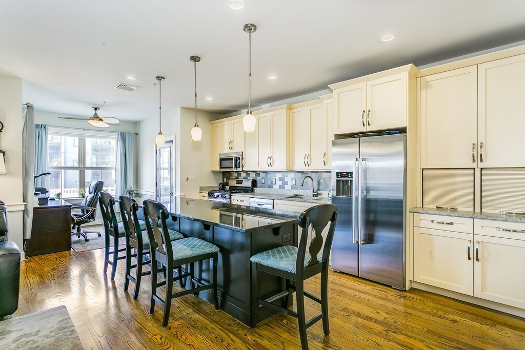 774 East 3rd Street, Unit 1 Boston, MA 02127 - Photo 15 of 30
