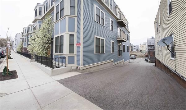 774 East 3rd Street, Unit 1 Boston, MA 02127 - Photo 3 of 30