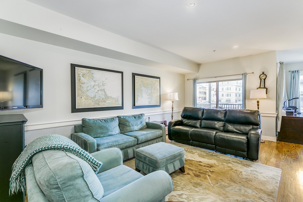 774 East 3rd Street, Unit 1 Boston, MA 02127 - Photo 6 of 30