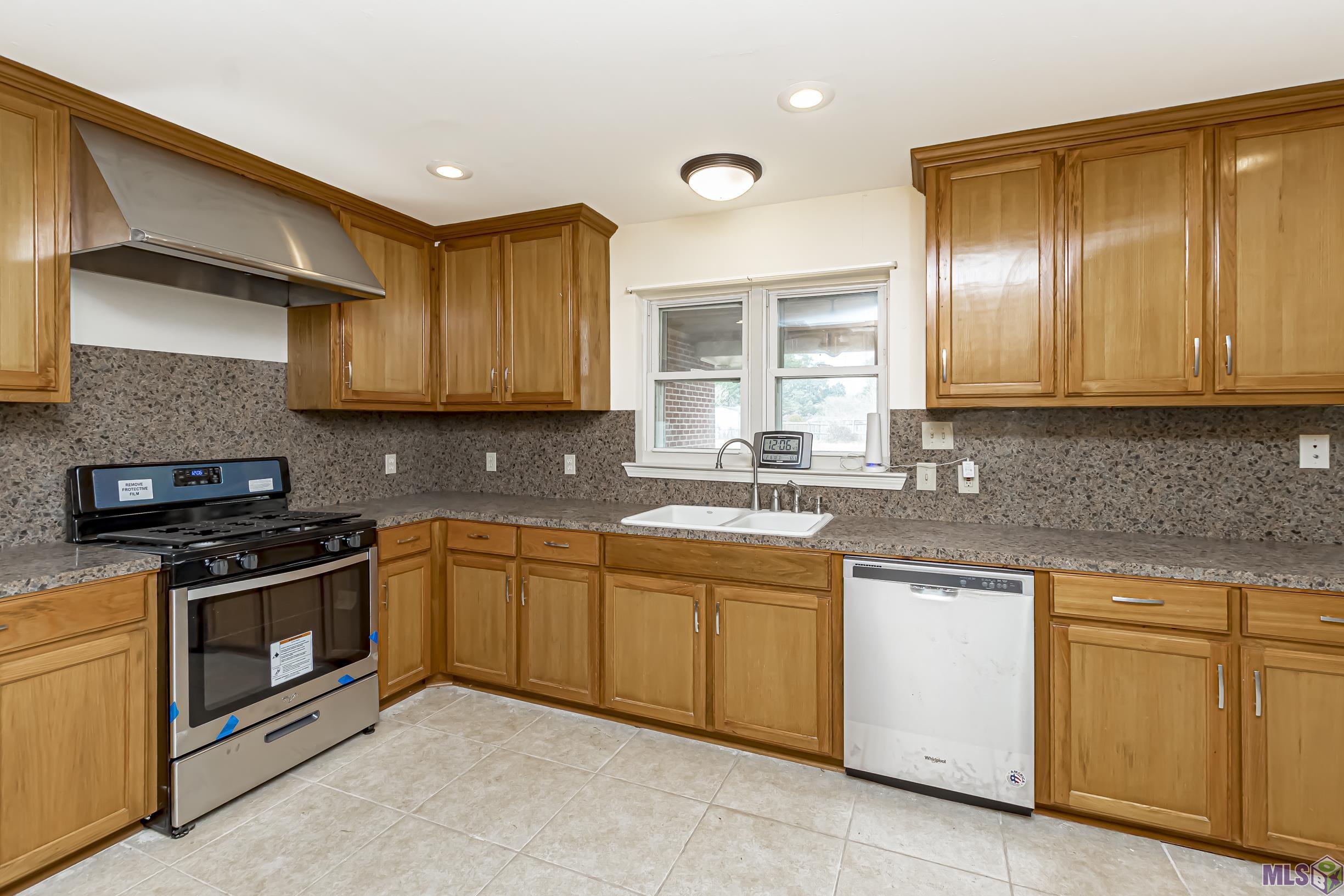 6475 Kleinpeter Road Baton Rouge, LA 70811 - Photo 12 of 29 Gallery Image 12