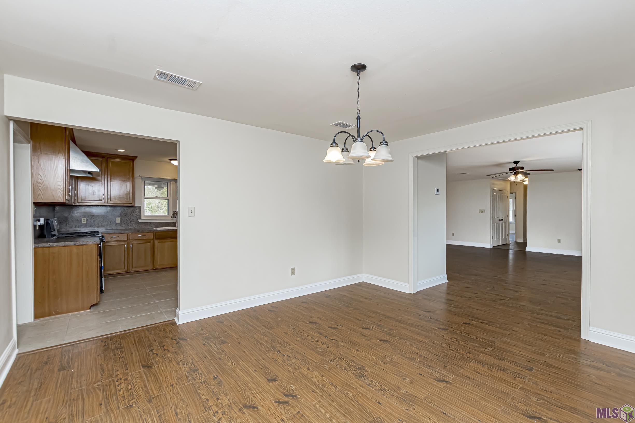 6475 Kleinpeter Road Baton Rouge, LA 70811 - Photo 14 of 29 Gallery Image 14