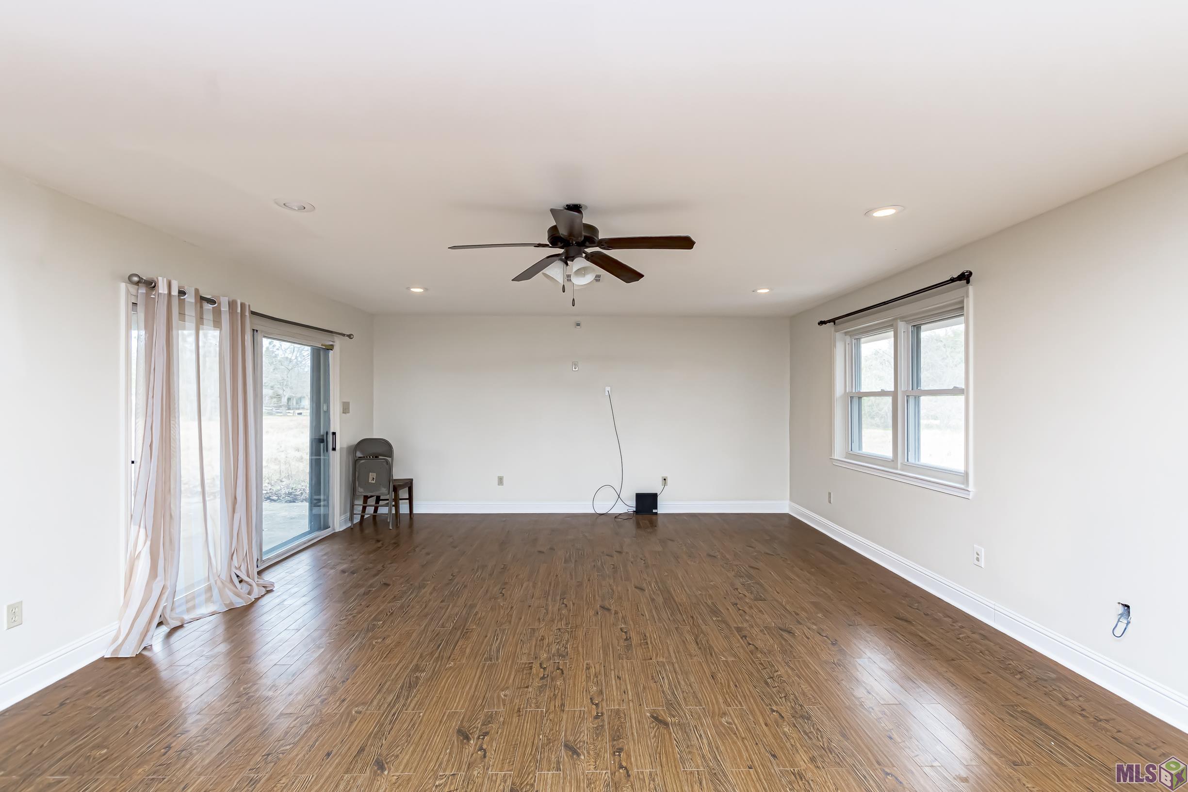 6475 Kleinpeter Road Baton Rouge, LA 70811 - Photo 15 of 29 Gallery Image 15