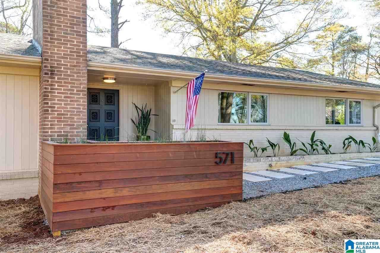 571 Shades Crest Road Birmingham, AL 35226 - Photo 3 of 23