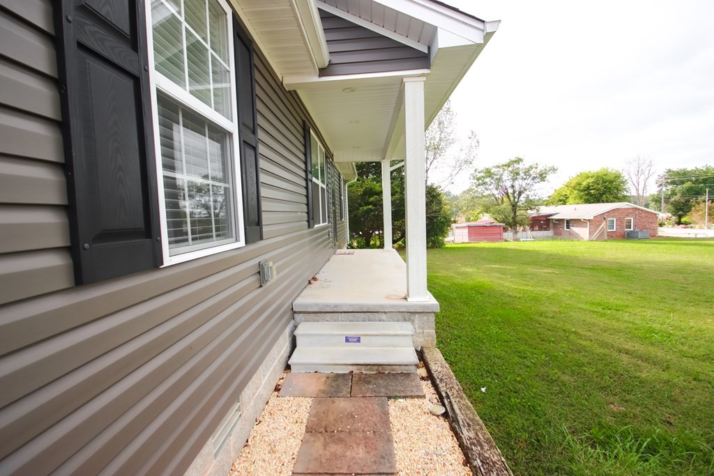 272 Jim Hennessee Road Sparta, TN 38583 - Photo 5 of 27