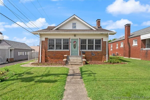 $239,900 | 117 Allhands Avenue, Sellersburg, IN 47172