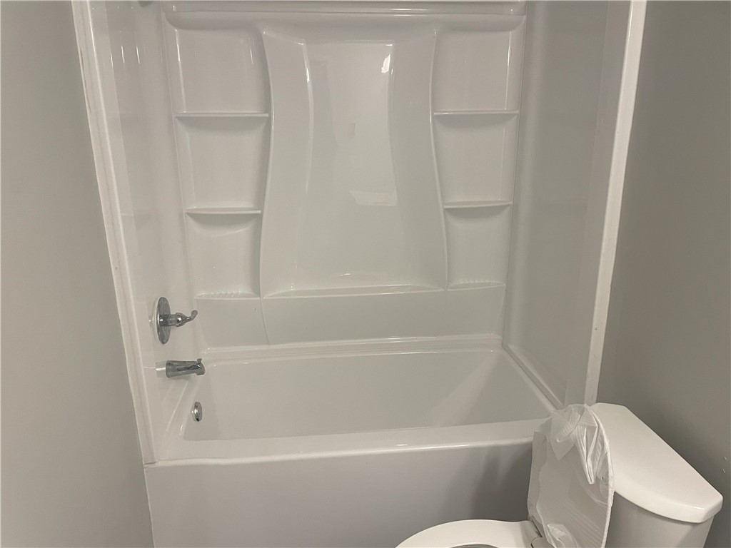 22-24 Rose Circle Hamlin, NY 14464 - Photo 8 of 15 Bathroom #22