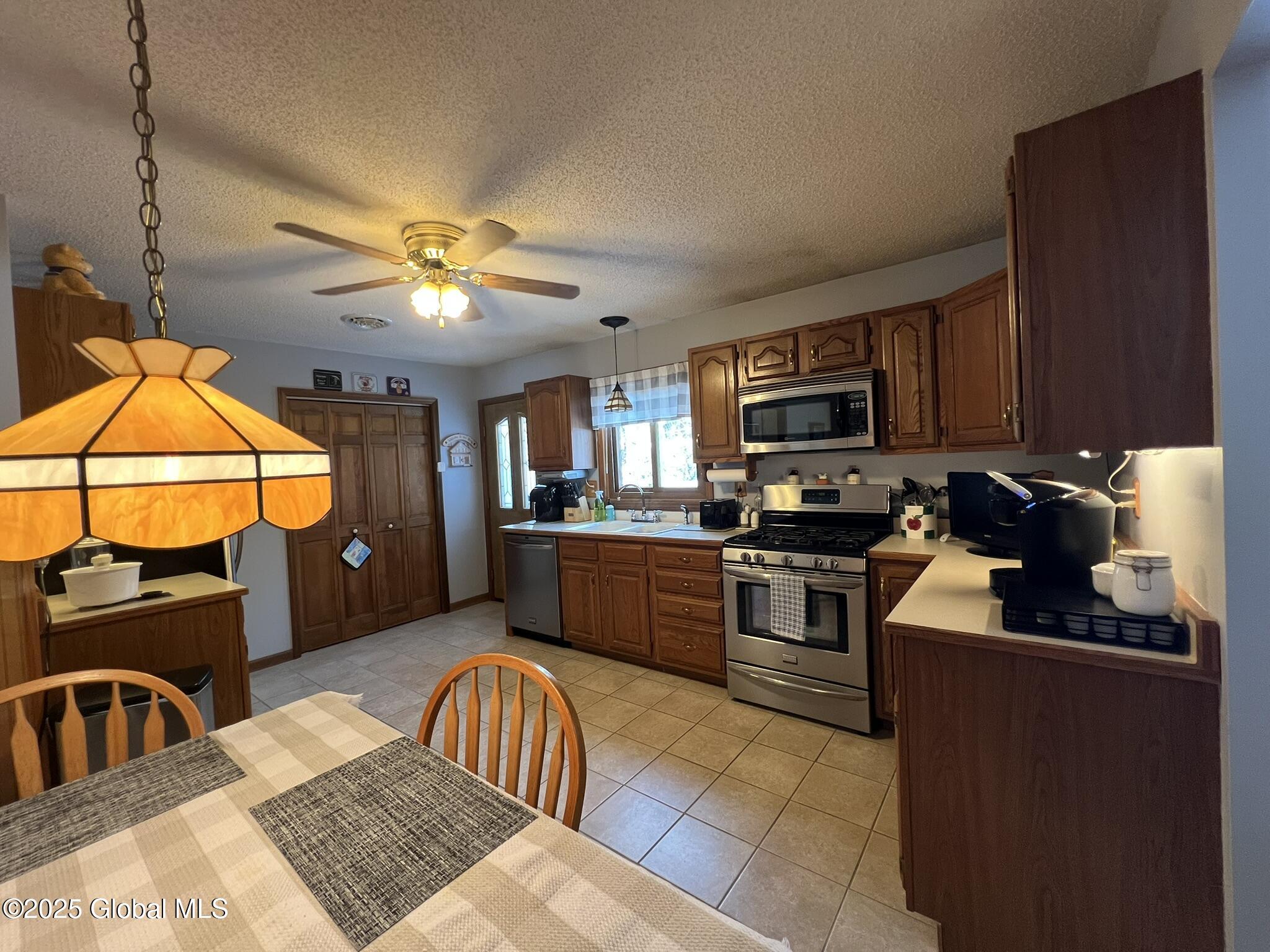 40 Sunset Drive Troy, NY 12182 - Photo 16 of 65 IMG_3269