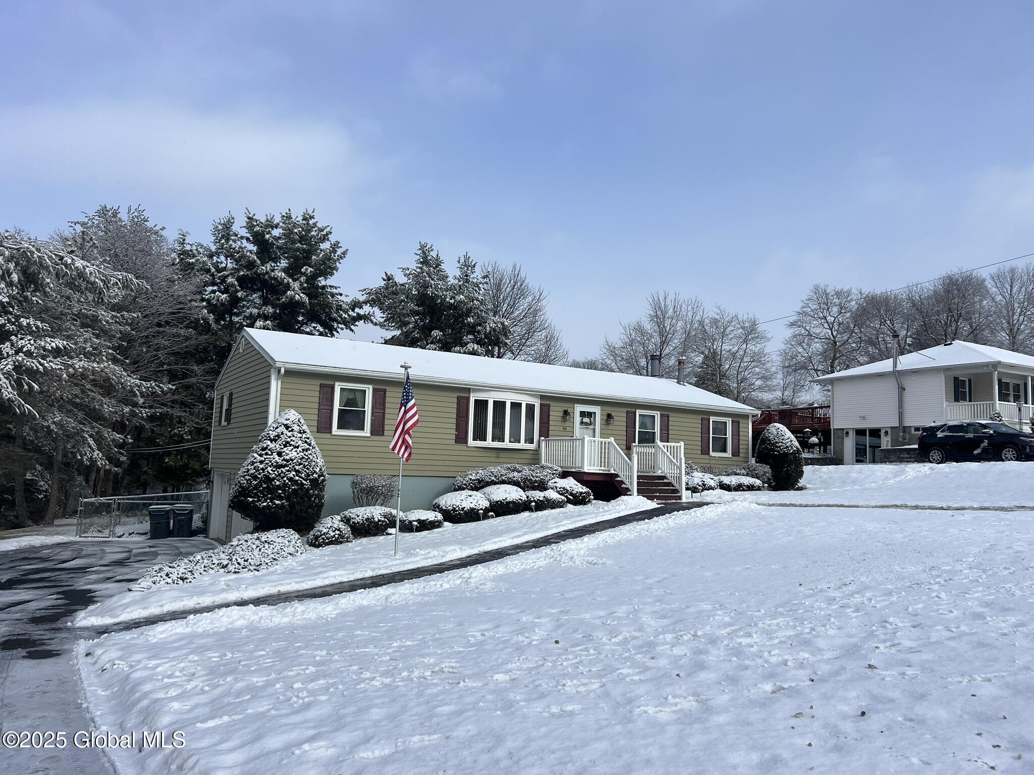 40 Sunset Drive Troy, NY 12182 - Photo 6 of 65 IMG_3318