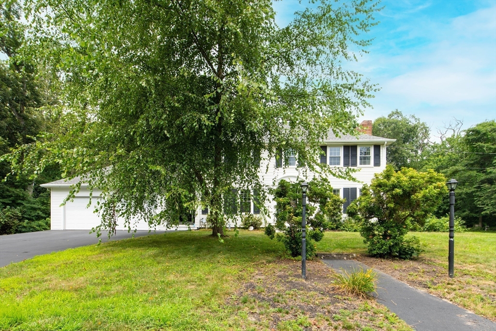 930 King Street Raynham, MA 02767 - Photo 4 of 42