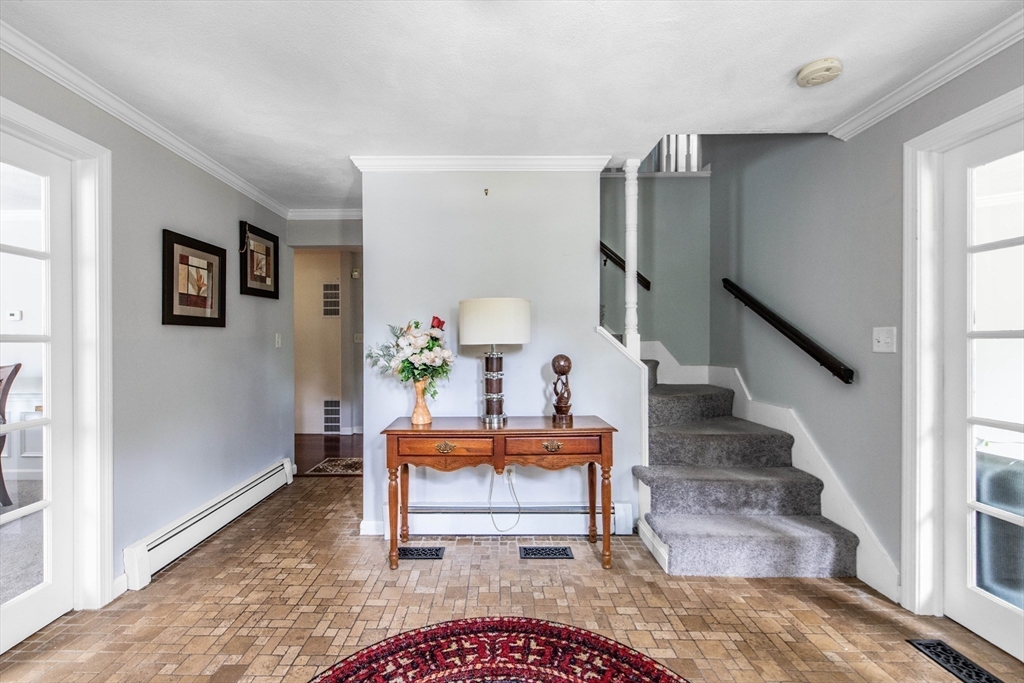 930 King Street Raynham, MA 02767 - Photo 10 of 42