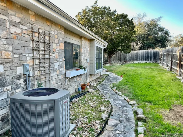 $3,150 | 15931 Mission Ridge, San Antonio, TX 78232