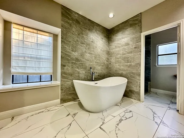 $3,150 | 15931 Mission Ridge, San Antonio, TX 78232