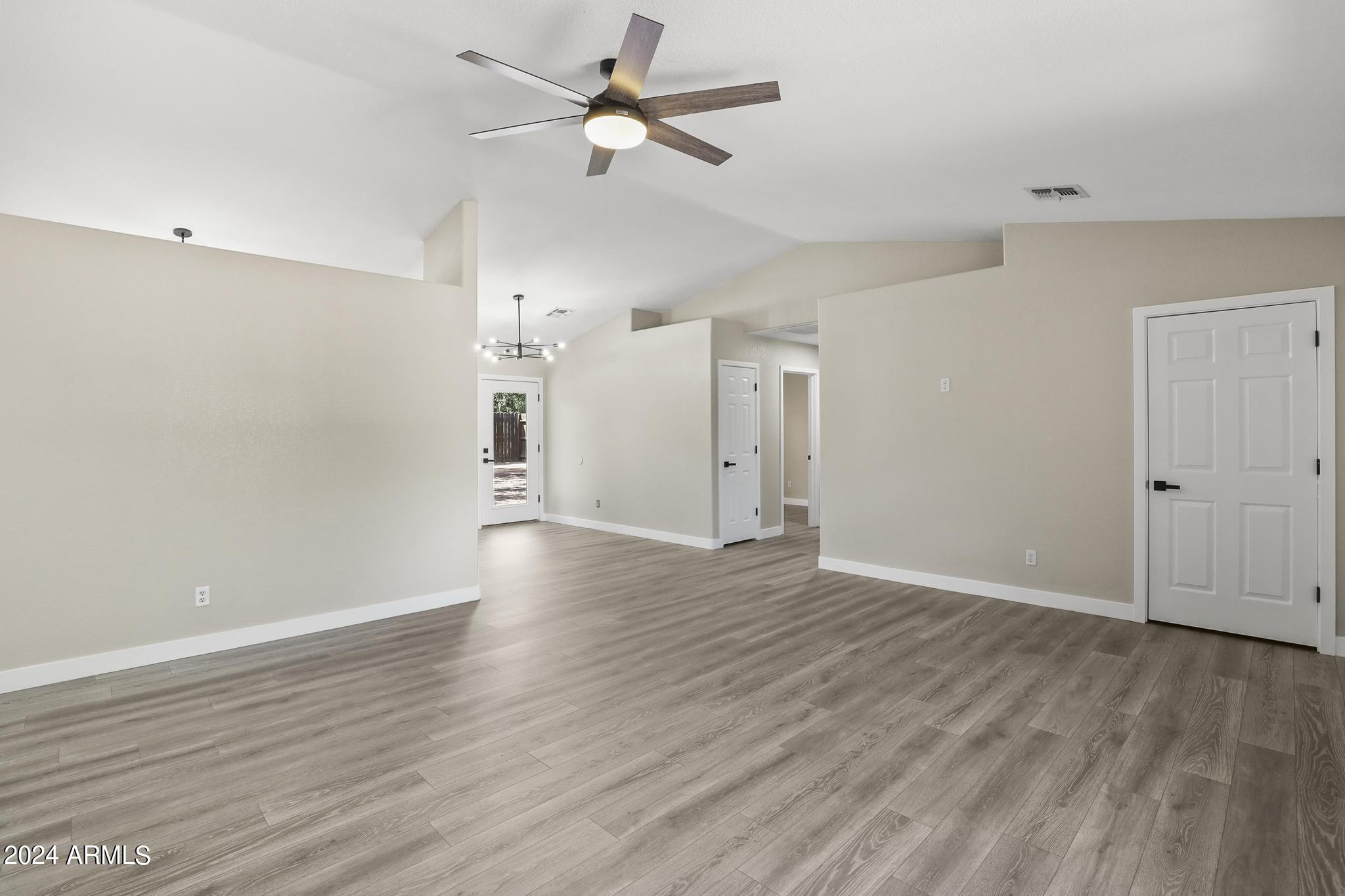300 North Lakeshore Road Payson, AZ 85541 - Photo 3 of 21 3
