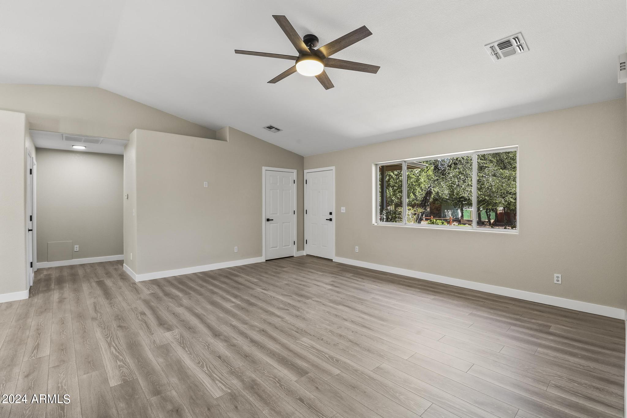 300 North Lakeshore Road Payson, AZ 85541 - Photo 4 of 21 4