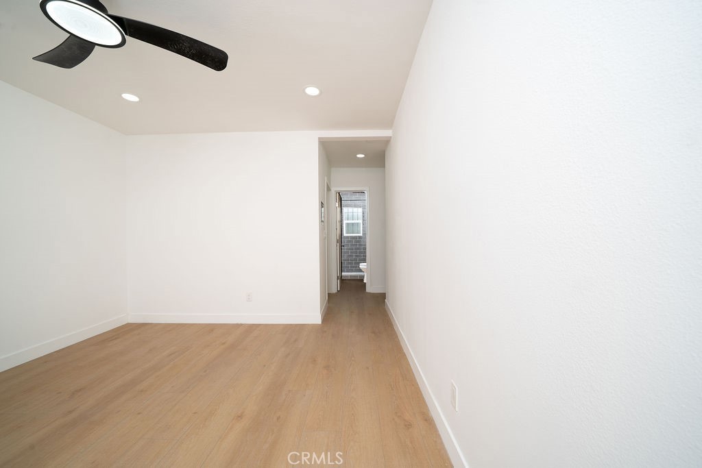 1046 Cedar Avenue Long Beach, CA 90813 - Photo 3 of 8 a view of an empty room