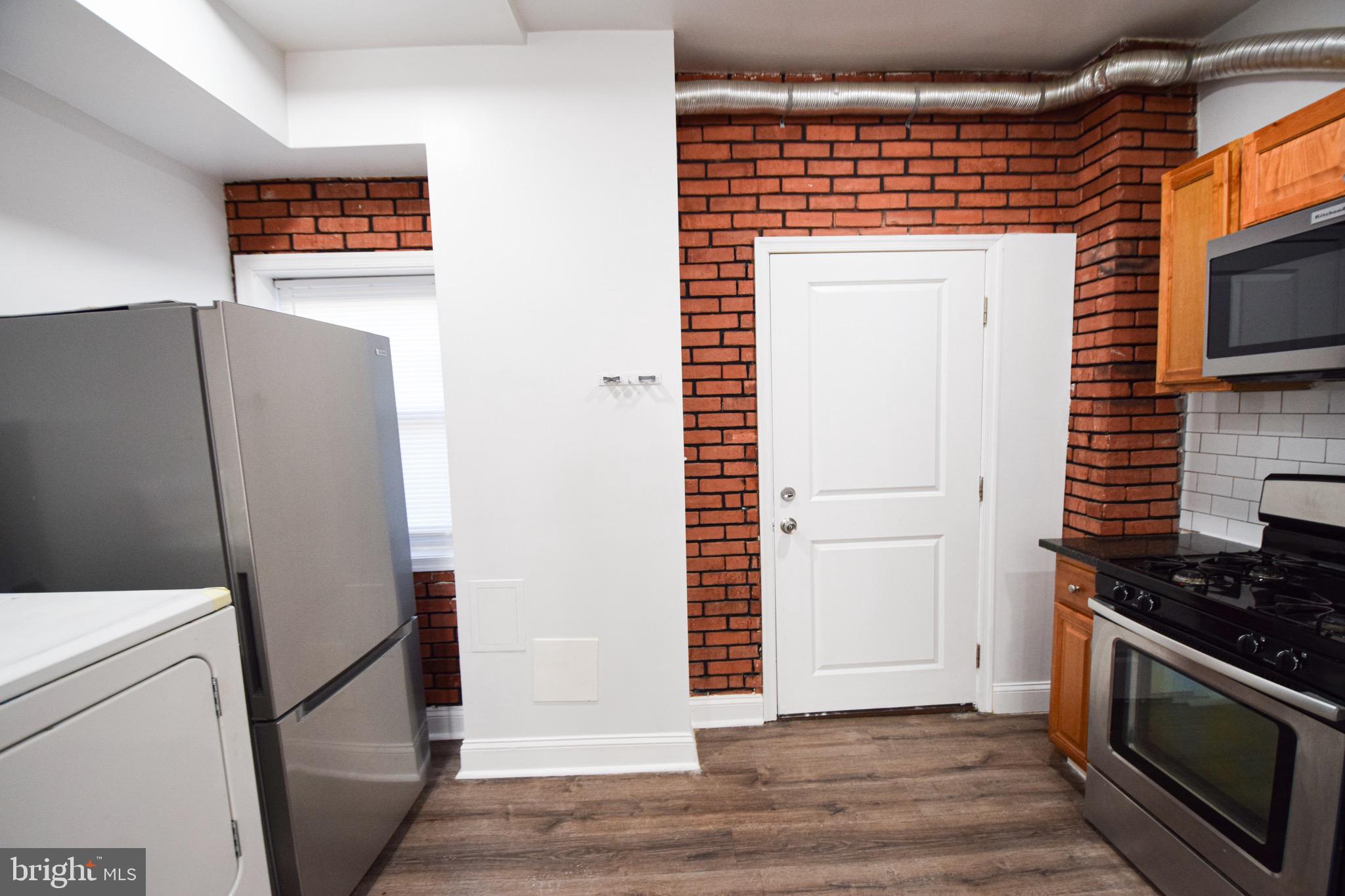 2542 West Pratt Street Baltimore, MD 21223 - Photo 10 of 44 Back Door