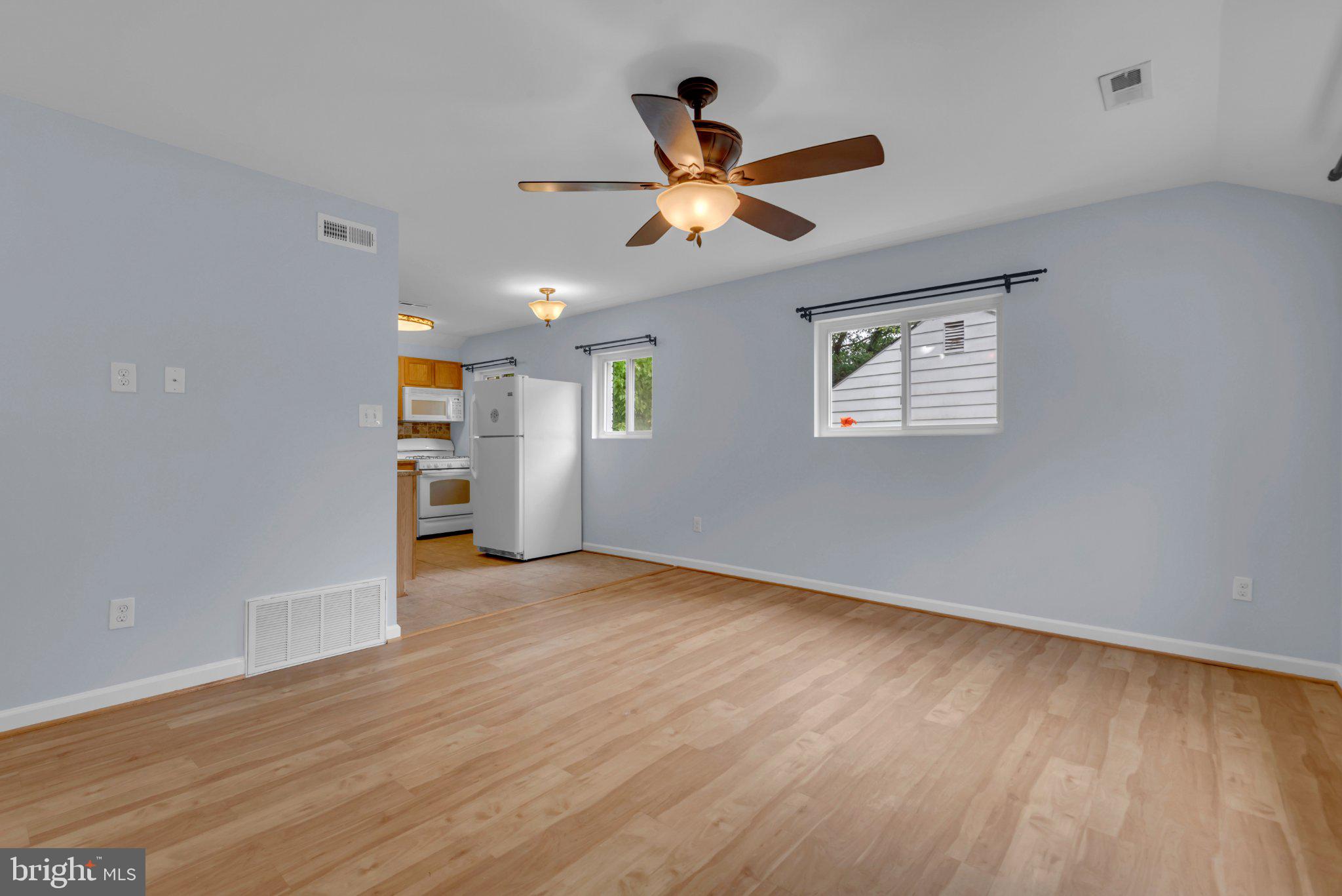 6944 Decatur Place Hyattsville, MD 20784 - Photo 34 of 38 Gallery Image 34